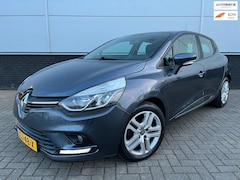 Renault Clio - 1.5 dCi 5drs Airco - sensoren - LED - bluetooth - navi - cruise control - dealer onderhoud