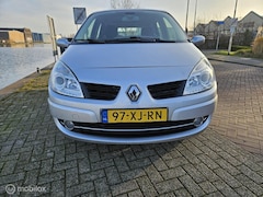 Renault Scénic - 2.0-16V Tech Line