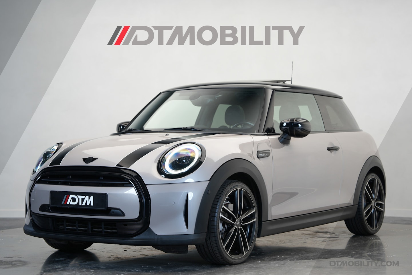 MINI Cooper - Mini 1.5 Camden | Pano | Sfeer | Camera | Leder - AutoWereld.nl