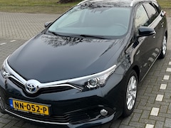 Toyota Auris Touring Sports - 1.8 Hybrid Lease Exclusive