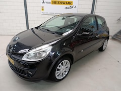 Renault Clio - 1.2-16V Collection Airco |Audio | Cv op afst | Nieuwe apk