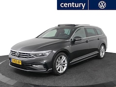Volkswagen Passat Variant - 1.5 TSI 150Pk Automaat R-Line Business / Pano-Dak