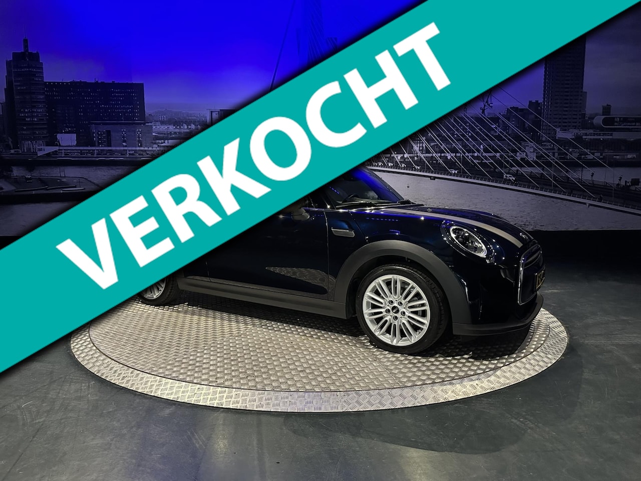 MINI Cabrio - Mini 1.5 Cooper MINI Yours *Led*Camera*Navi* - AutoWereld.nl