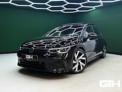 Volkswagen Golf - 1.5 eTSI R-Line Keyless | IQ | Pano | Sfeer