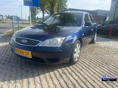 Ford Mondeo - 1.8-16V Ambiente