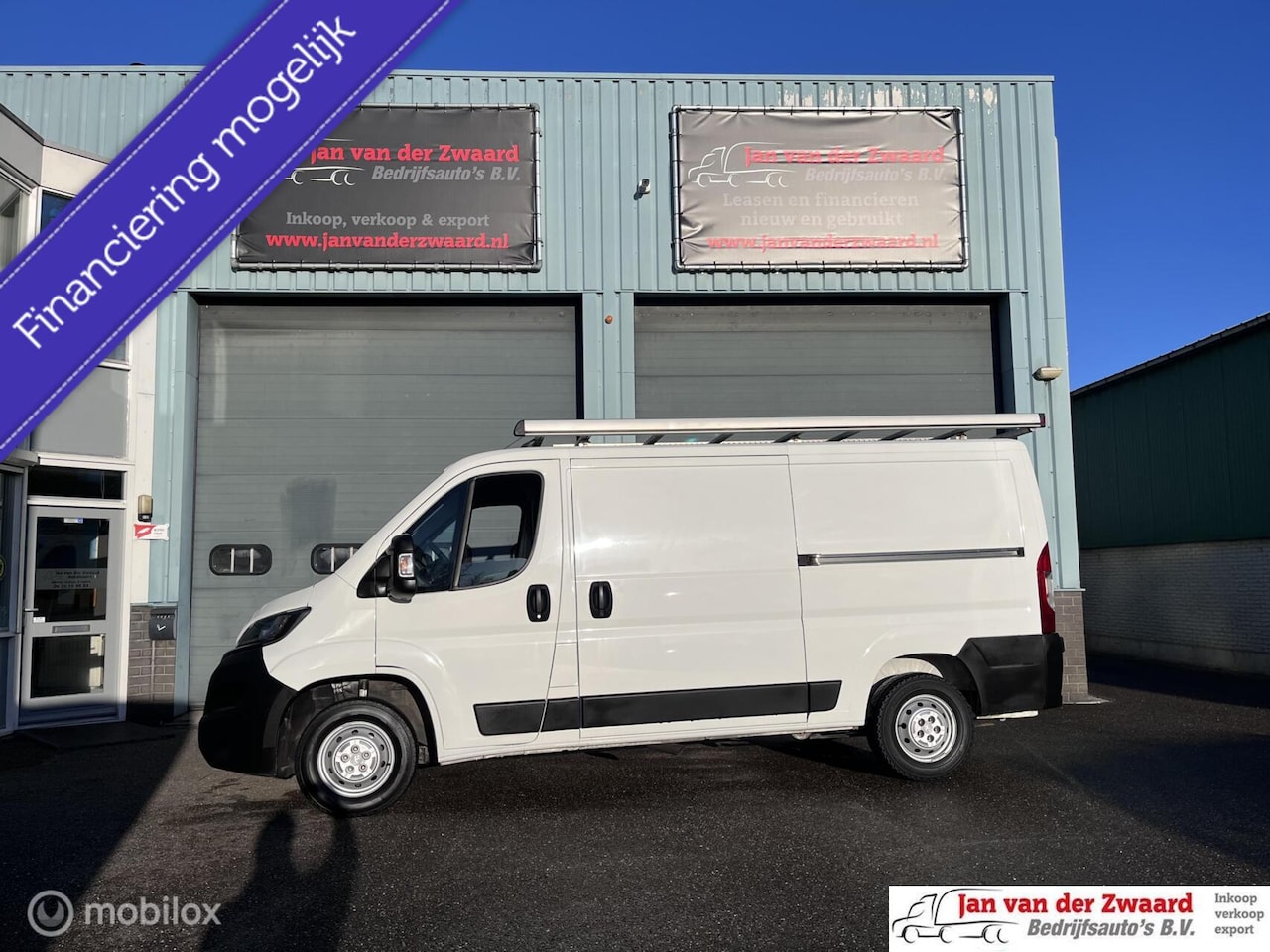 Peugeot Boxer - 330 2.2 BlueHDi 140 Lang H1 2 x schuifdeur Imperiaal - AutoWereld.nl