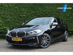 BMW 1-serie - M135i xDrive High Executive | Headup display | Stuurverwarming
