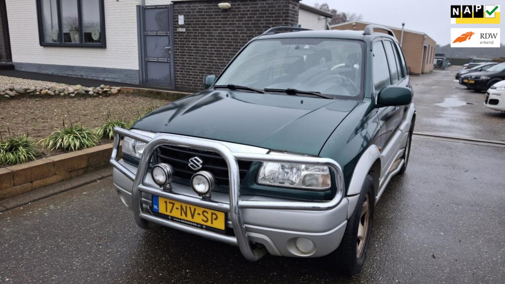 Suzuki Grand Vitara - 2.0 AWD 4x4 airco - AutoWereld.nl