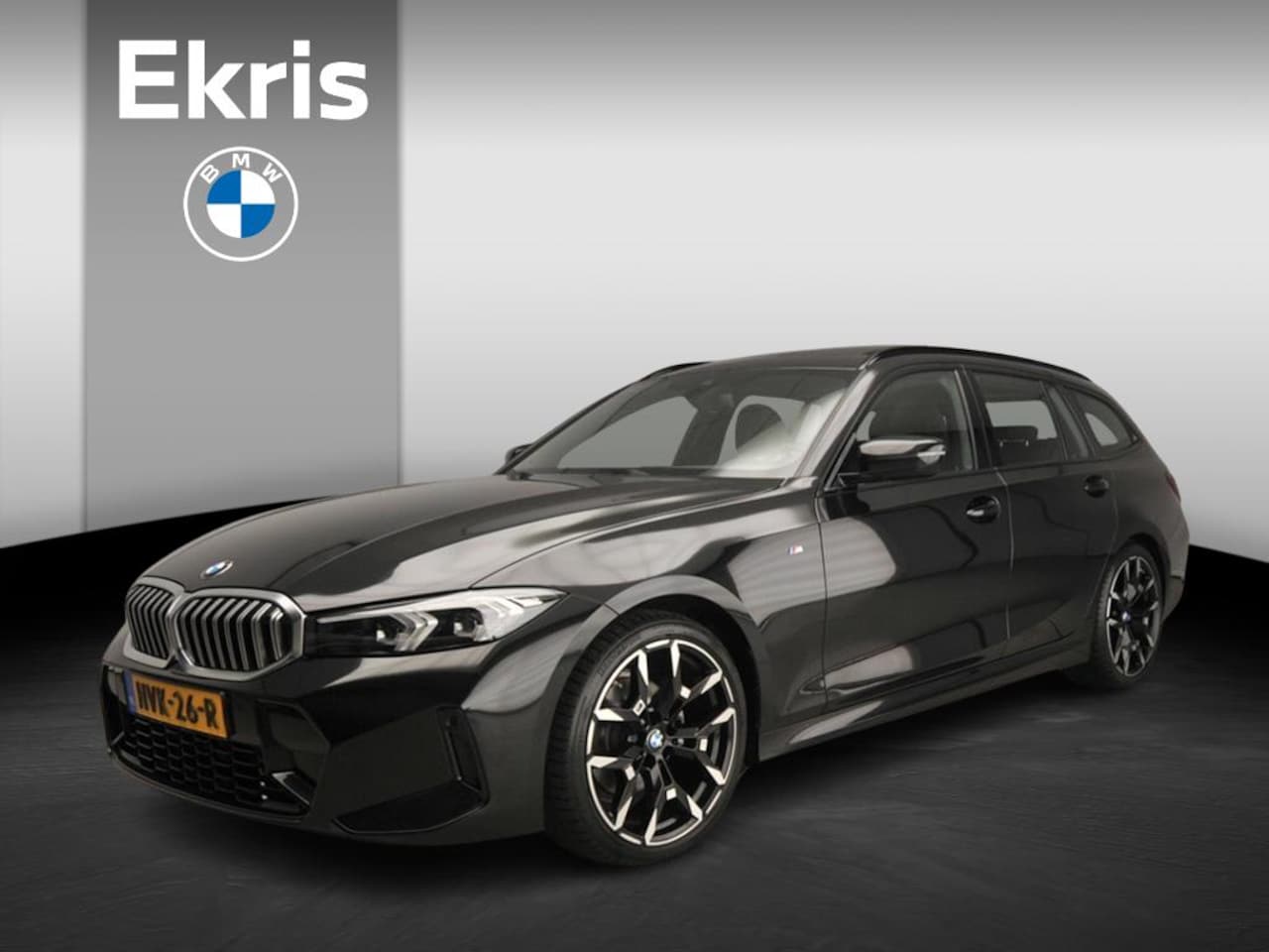 BMW 3-serie Touring - 320i | M-Sportpakket | LED | Leder | Navigatie | Schuifdak | Trekhaak | Stoelverwarming | - AutoWereld.nl