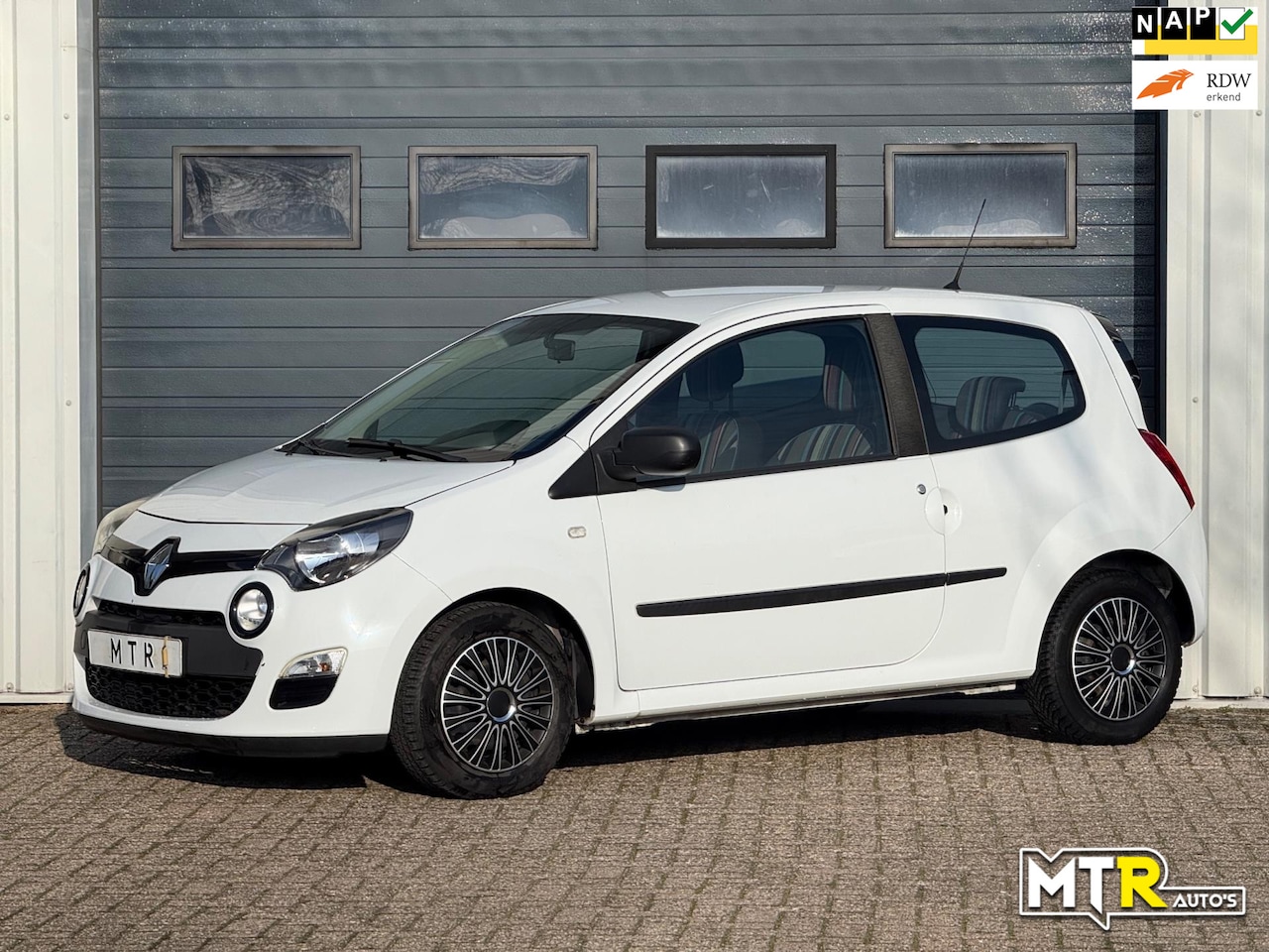 Renault Twingo - 1.2 16V Parisienne AIRCO|NAP|APK - AutoWereld.nl