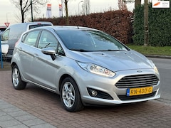 Ford Fiesta - 1.0 Titanium * Nette Auto + veel extra's