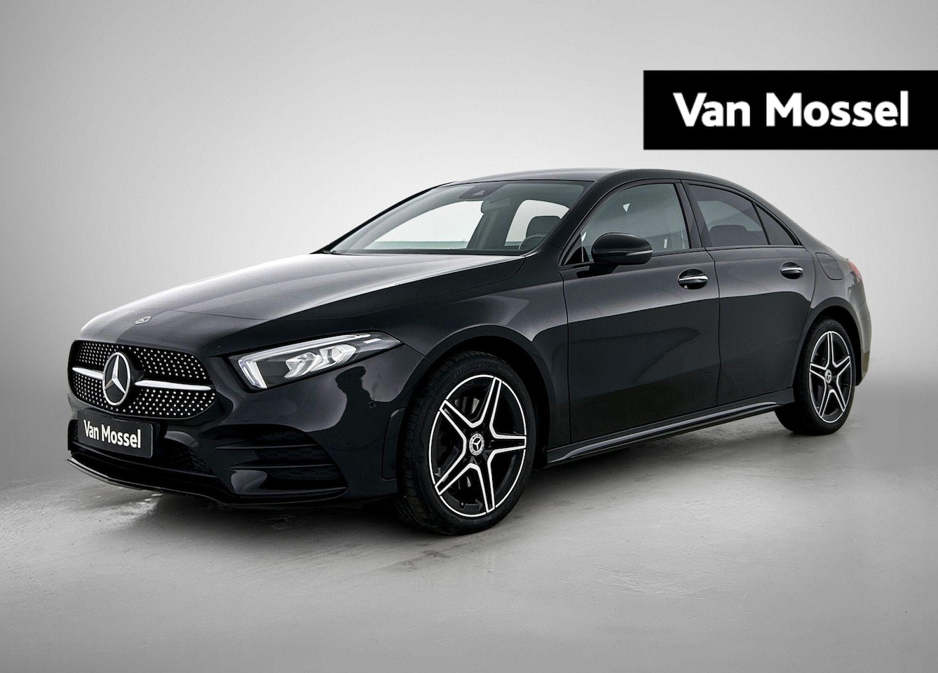 Mercedes-Benz A-klasse - 250 e AMG Line | WORDT VERWACHT | AUTOMAAT | NAVIGATIE | STOELVERWARMING | CLIMATE CONTROL - AutoWereld.nl