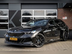 BMW 5-serie Touring - 530e M Sport | Maxton | Shadow | Camera | Adap. led | Driving Ass. Plus | 21' Inch |