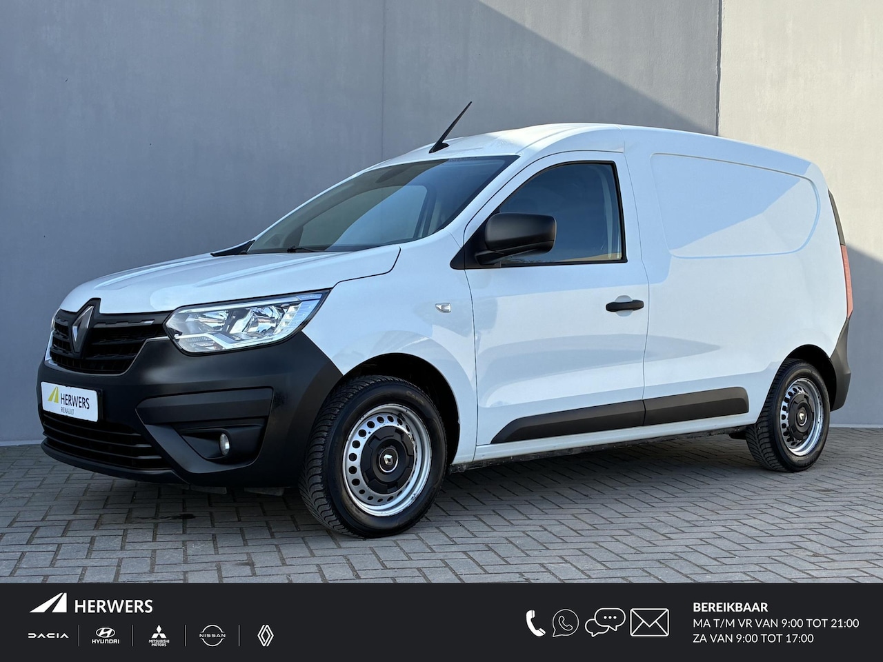 Renault Express - 1.3 TCe 100 Comfort + / Navigatie d.m.v. Apple Carplay/Android Auto / Achteruitrijcamera / - AutoWereld.nl