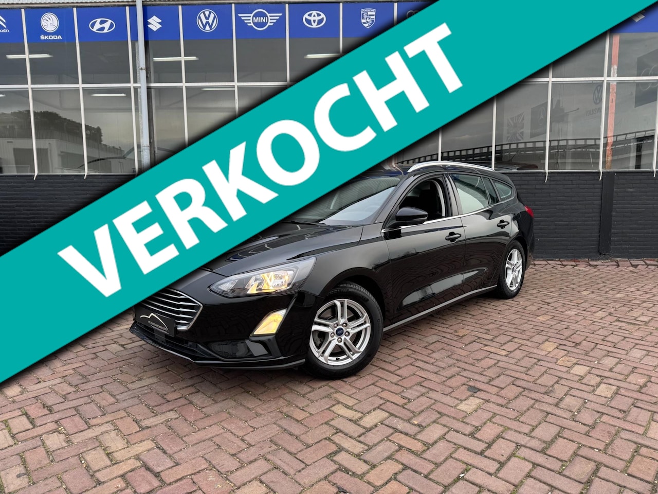 Ford Focus Wagon - 1.0 EcoBoost Trend Edition Business **LANE ASSIST + WINTERPAKKET + CARPLAY** - AutoWereld.nl