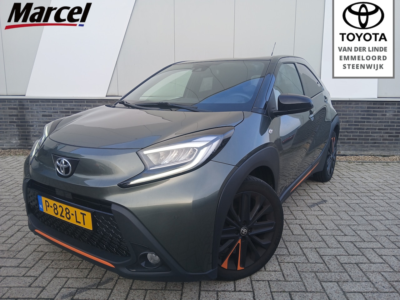 Toyota Aygo X - 1.0 VVT-i S-CVT AUTOMAAT Premium Limited | JBL | Navi | PDC v+a | Climate en cruise contro - AutoWereld.nl