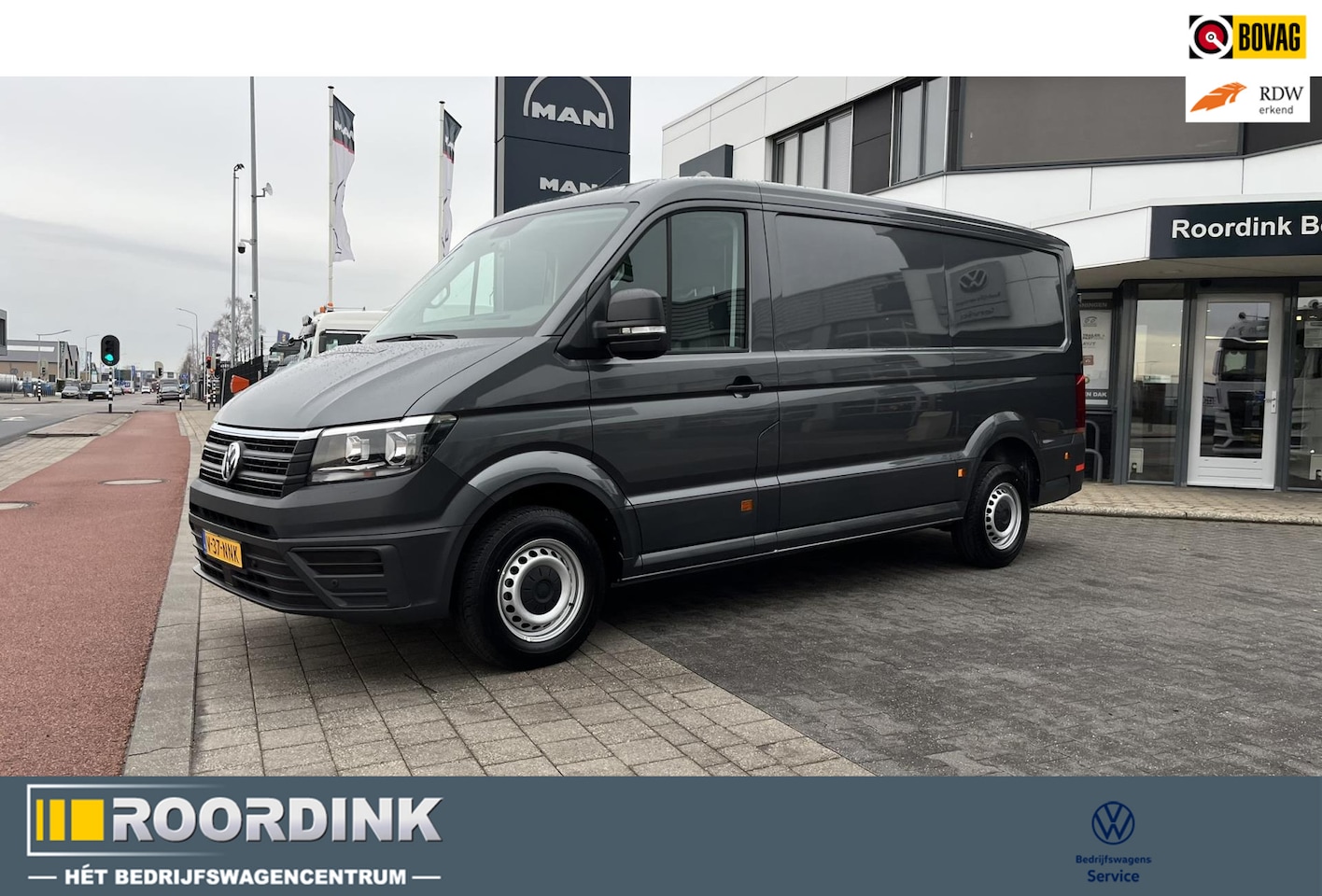 Volkswagen Crafter - 30 2.0 TDI L3H2 140 pk Weinig kilometers, Indium metallic - AutoWereld.nl