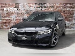 BMW 3-serie Touring - 330i xDrive High Executive M Sport Pakket Automaat / Live Cockpit Professional / Panoramad