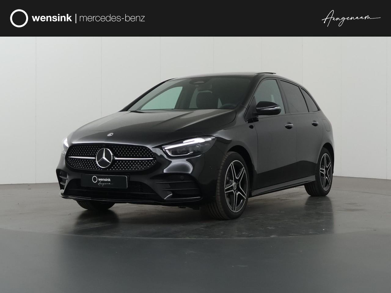 Mercedes-Benz B-klasse - 250e Business Solution AMG | Panoramaschuifdak | Night | Winter pakket | Trekhaak | Stoelv - AutoWereld.nl