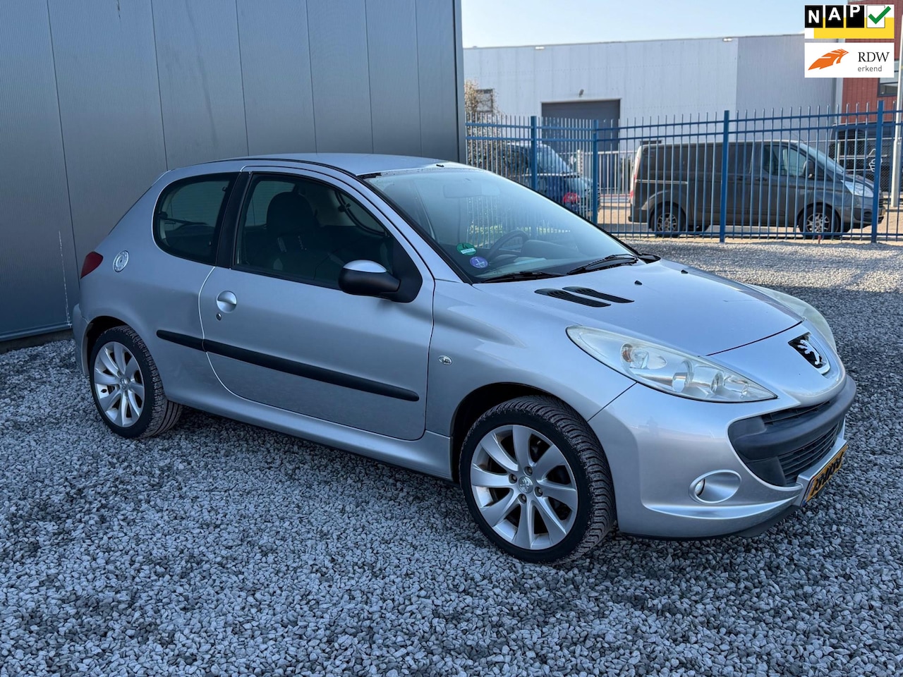 Peugeot 206 - 1.4 XS AIRCO!APK2026!5DEURS! - AutoWereld.nl