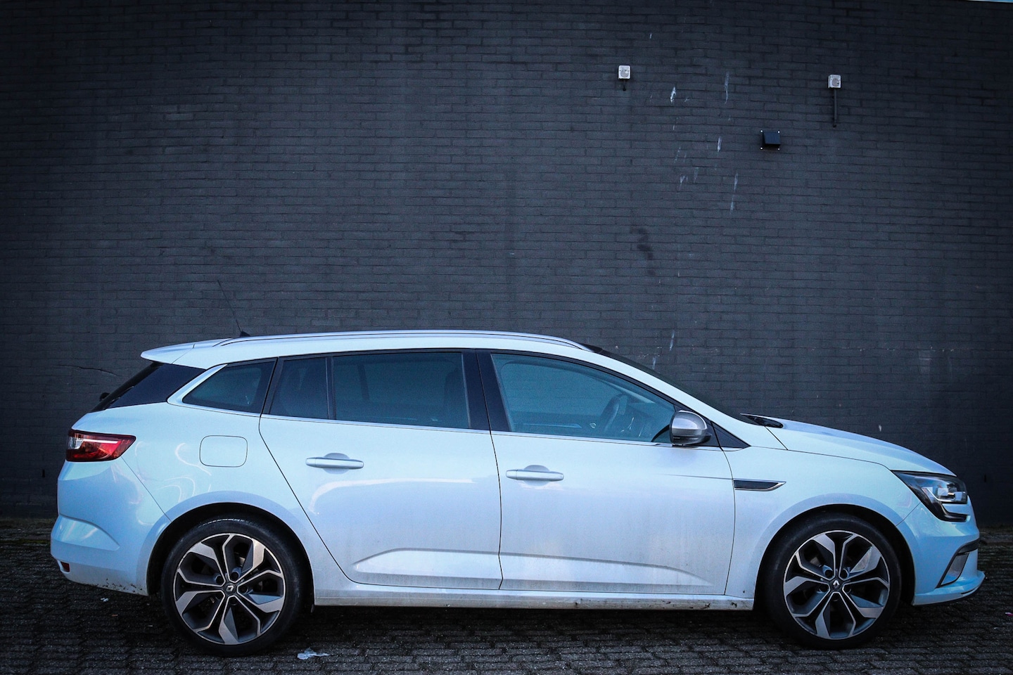 Renault Mégane Estate - 1.2 TCe GT-Line Net binnen - Nu al te bezichtigen - AutoWereld.nl