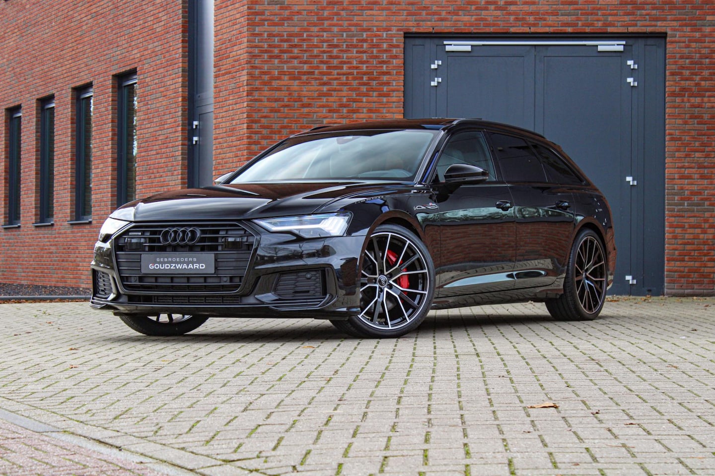 Audi A6 Avant - 55 TFSI e quattro Competition | Pano | B&O | HUD | Memory | Carbon - AutoWereld.nl