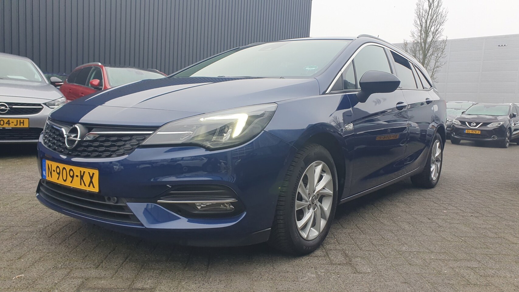 Opel Astra Sports Tourer - 1.2 Business Edition 1.2 Business Edition - AutoWereld.nl