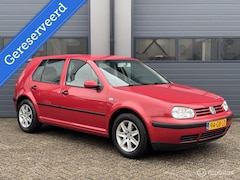 Volkswagen Golf - 1.6 Trendline Automaat Uitvoering
