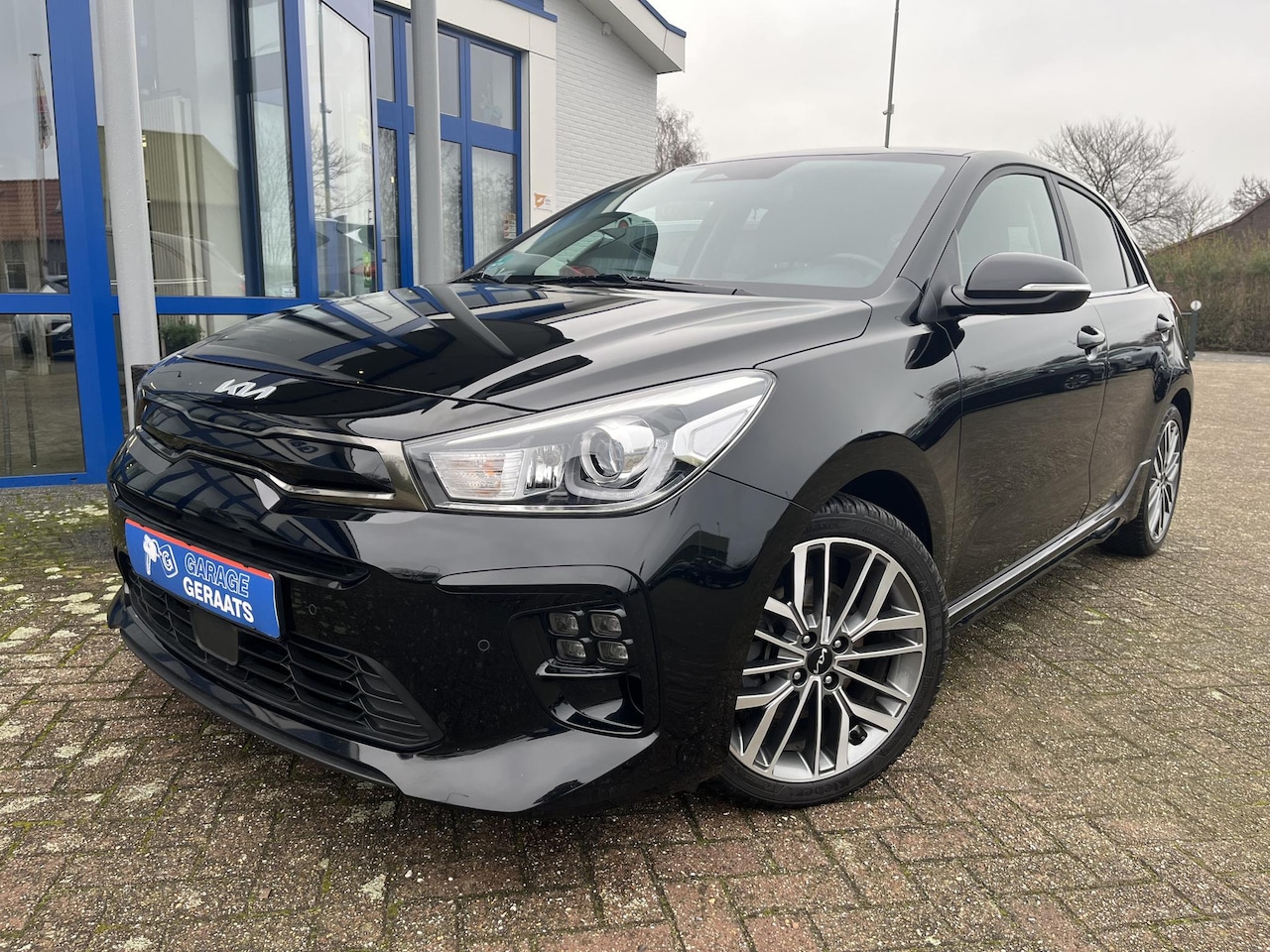 Kia Rio - 1.2 GT-line 4 cilinder | Cruise Control, Parkeersensoren V+A & Camera, AppleCarplay/Androi - AutoWereld.nl