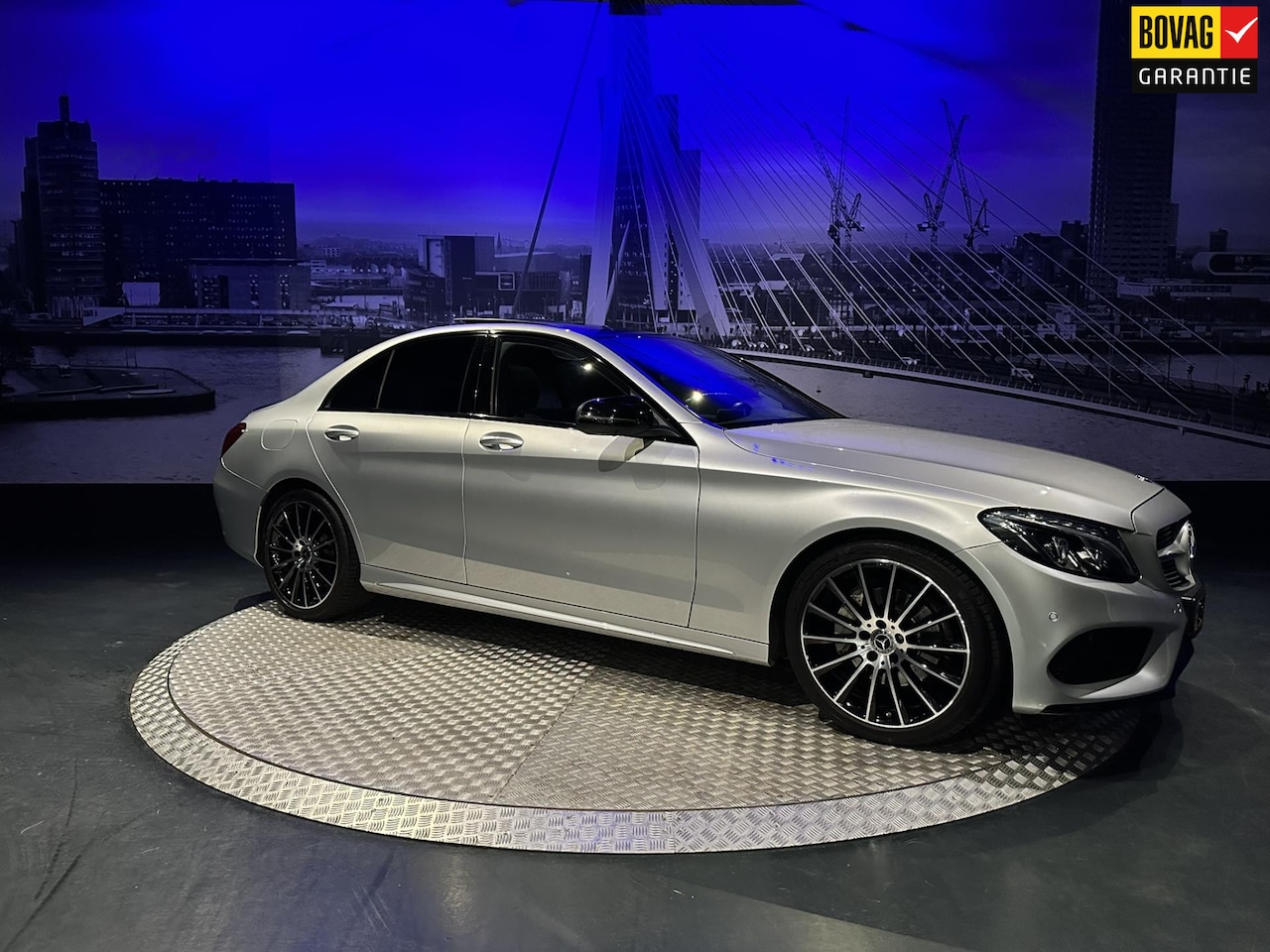 Mercedes-Benz C-klasse - 180 Sport Edition Premium Plus AMG *Pano*360Camera*Burmester*Memory* - AutoWereld.nl