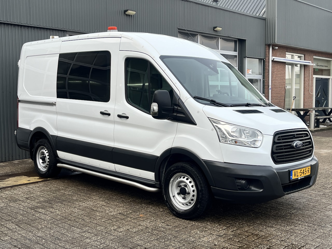 Ford Transit - 350 2.2 TDCI L2H2 Werkplaats inrichting Omvormer Kast Inrichting Servicewagen Trekhaak 280 - AutoWereld.nl