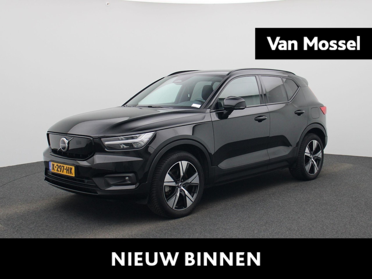 Volvo XC40 - Recharge P8 AWD R-Design | Lederen Bekleding | Camera | Navigatie | Stoel + Stuurverwarmin - AutoWereld.nl