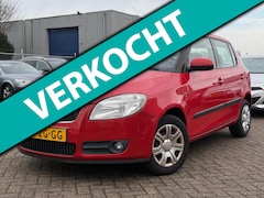 Skoda Fabia - 1.6-16V Ambiente| 145.465 KM NAP | Nieuwe apk