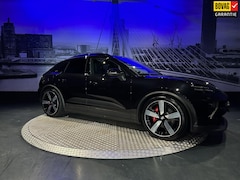 Porsche Macan - 4 S 100 kWh *Pano*Luchtvering*Bose*Trekhaak
