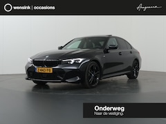 BMW 3-serie - 320e | M-Pakket | Panoramadak | Keyless go | Digitaal Dashboard | Apple Carplay/Android Au
