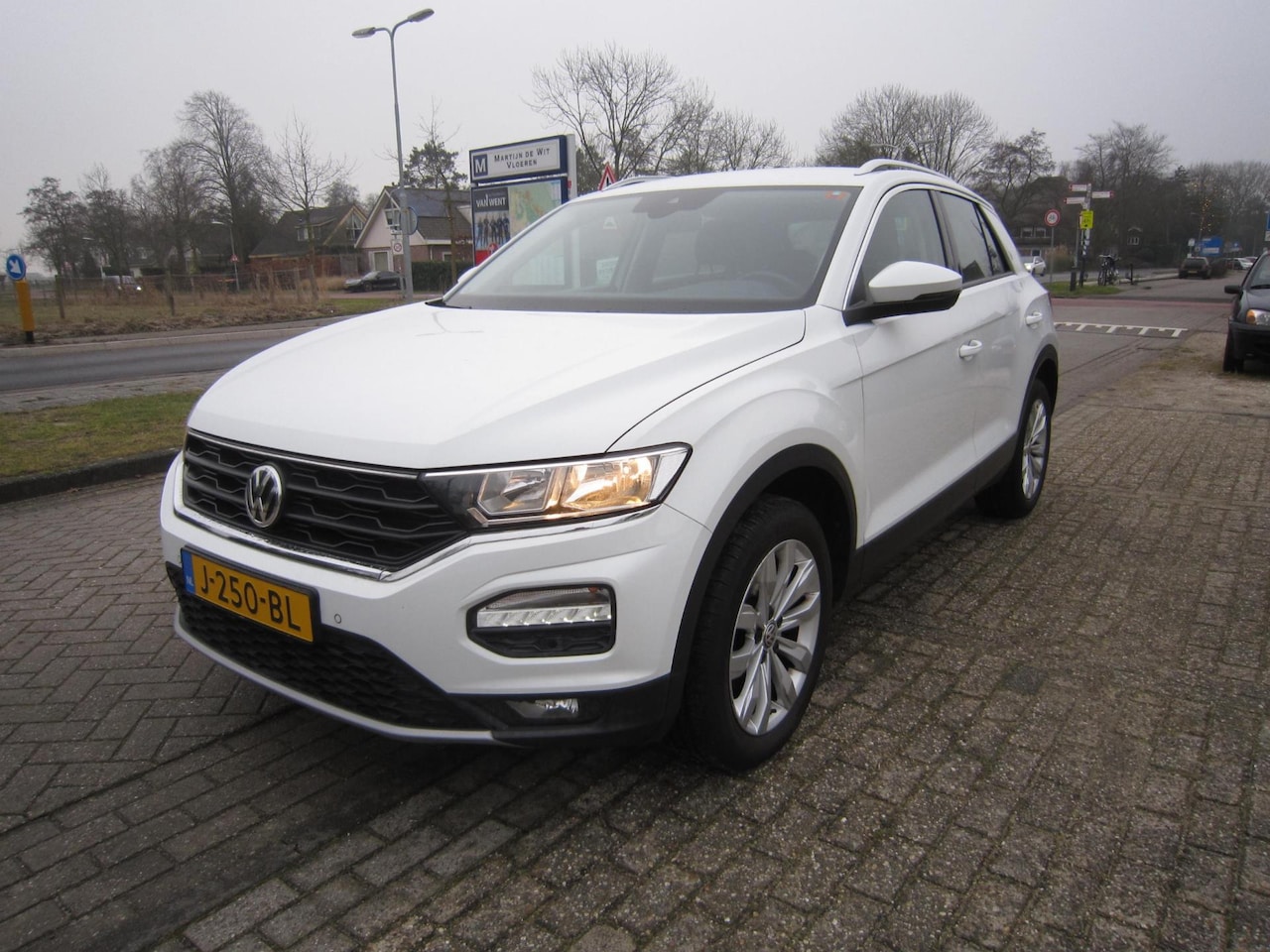 Volkswagen T-Roc - 1.5 TSI aut Style Business - AutoWereld.nl