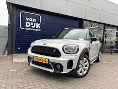 MINI Countryman - 1.5 Cooper S E ALL4 Chili Licht metalen velgen, Camera, Automaat, Airco