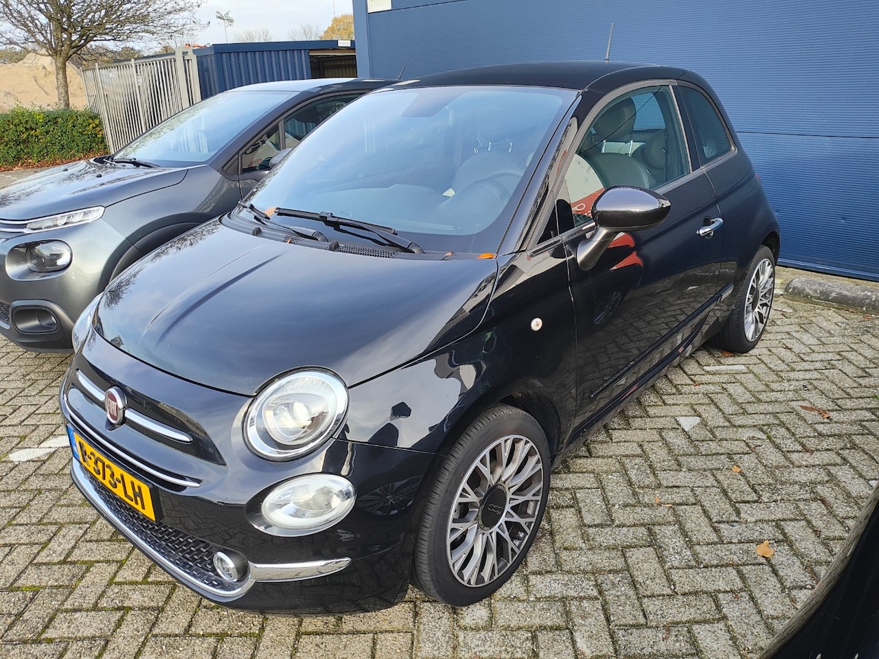 Fiat 500 - 1.0 Hybrid Dolcevita | Achterbank in delen neerklapbaar | Airco (automatisch) | Apple Carp - AutoWereld.nl
