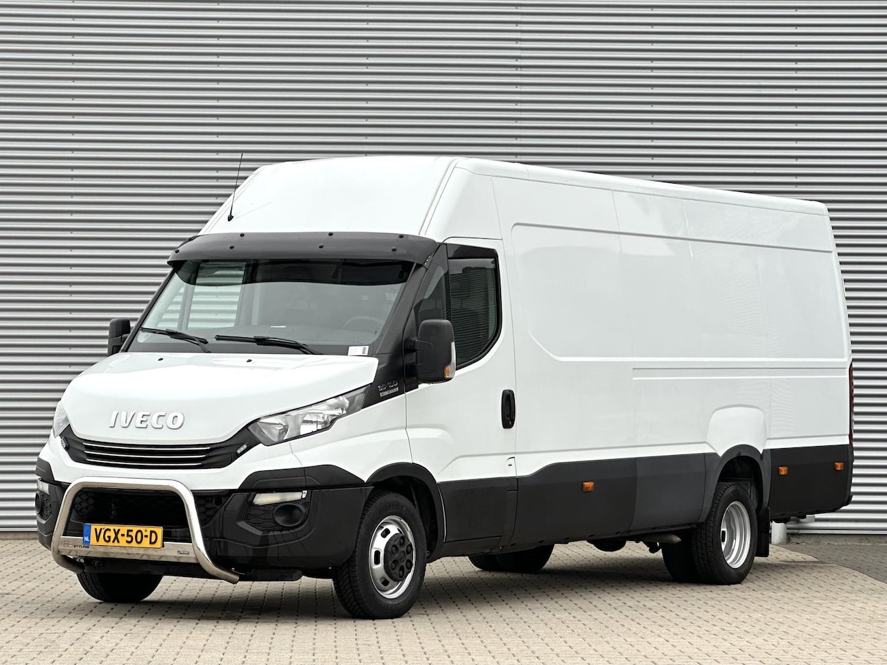 Iveco Daily - 35C16V 2.3 410 L4H2 Dubbel lucht EXTRA LANG automaat - AutoWereld.nl