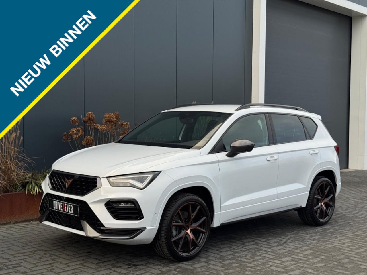 CUPRA Ateca - 1.5 TSI FR Bns Int. VIRTAUL CAMERA LEDER LED SPORTVELGEN - AutoWereld.nl