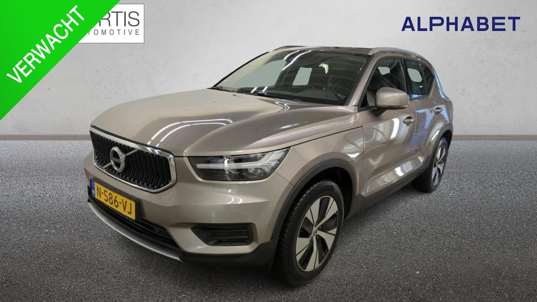 Volvo XC40 - 1.5 T2 Momentum NL-AUTO | TREKHAAK | STOEL VERWARMING - AutoWereld.nl