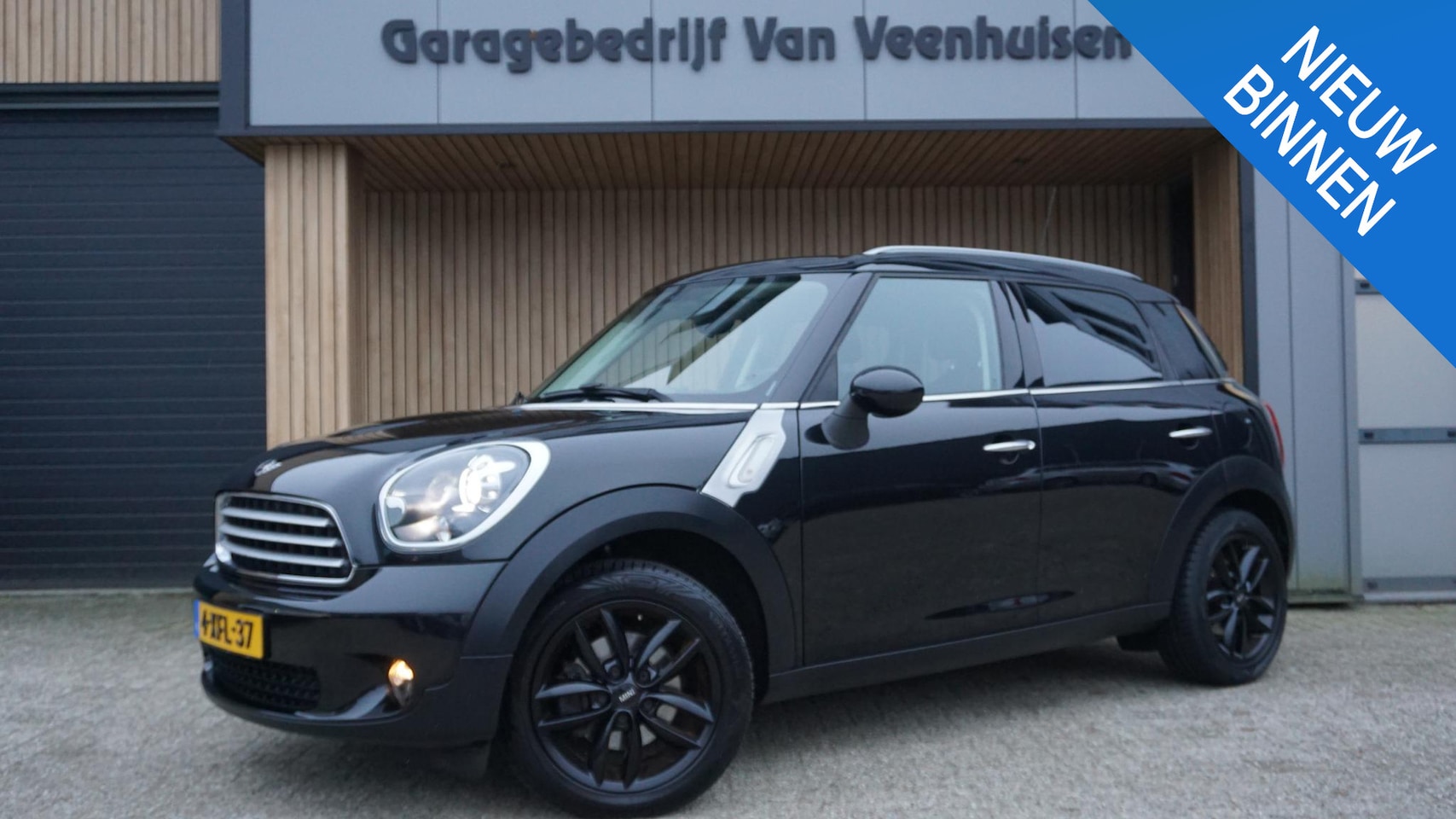 MINI Countryman - 1.6 122pk Knockout Edition Airco Xenon 17 inch LM Cruise *127602km* sfeerverlichting *NL a - AutoWereld.nl