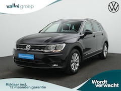Volkswagen Tiguan - 1.5 TSI 150 pk DSG ACT Highline | Trekhaak | Stuur-/stoelverwarming | Achteruitrijcamera |