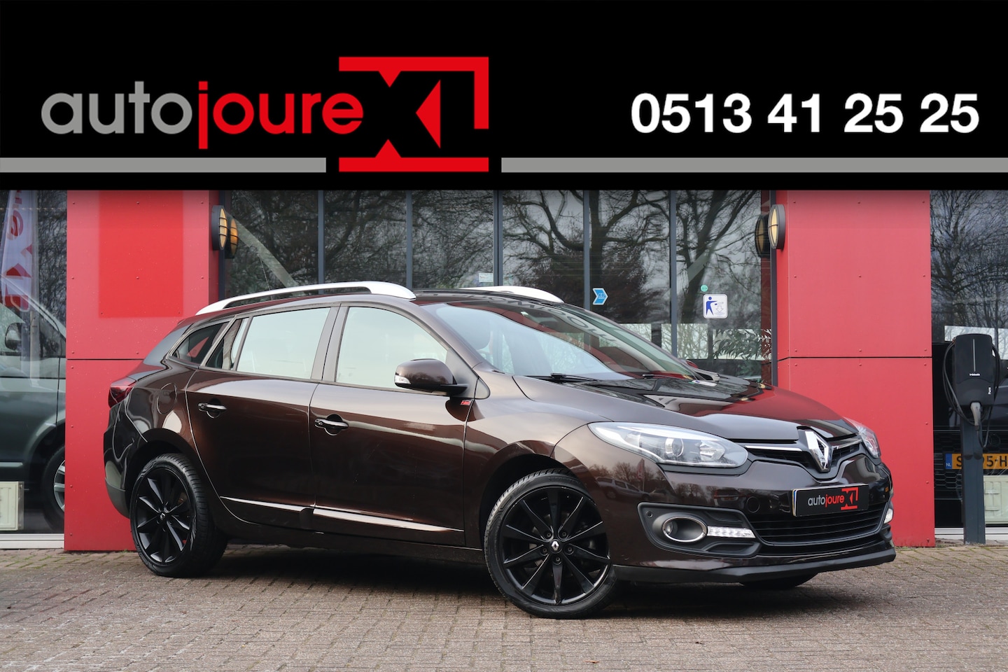 Renault Mégane Estate - 1.2 TCe Expression | Cruise Control | Climate Control | Trekhaak | Navigatie | - AutoWereld.nl