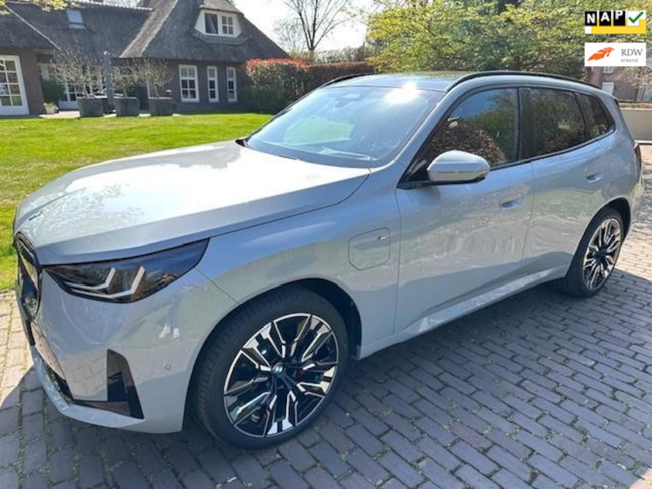 BMW X3 - 30e xDrive M-sport Pro - nieuw model 2025 - full option - AutoWereld.nl