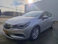 Opel Astra - 1.6 CDTI Innovation