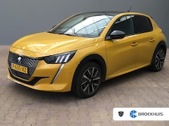 Peugeot 208 - 1.2 PureTech GT Panorama Dak | Sportstoelen | 17" Lichtmetaal | Parkeersensoren | Digitaal