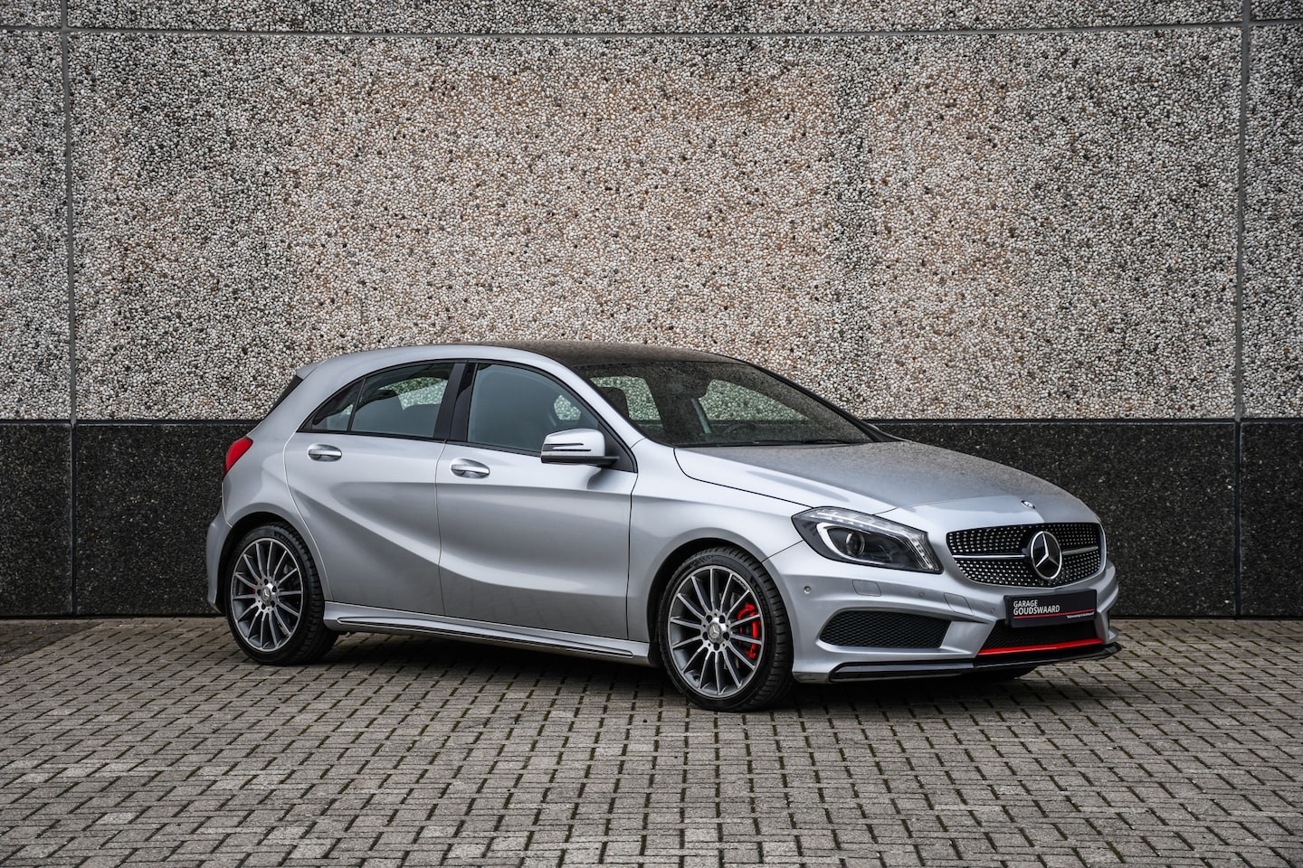 Mercedes-Benz A-klasse - 180 Ambition AMG Line - AutoWereld.nl