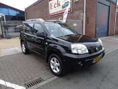 Nissan X-Trail - 2.5 Sport Outdoor 4x4