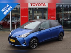 Toyota Yaris - 1.5 HYBRID BI-TONE PLUS TREKHAAK NAVI LM-VELGEN PANODAK KEYLESS ENTRY D.GLAS NL-AUTO